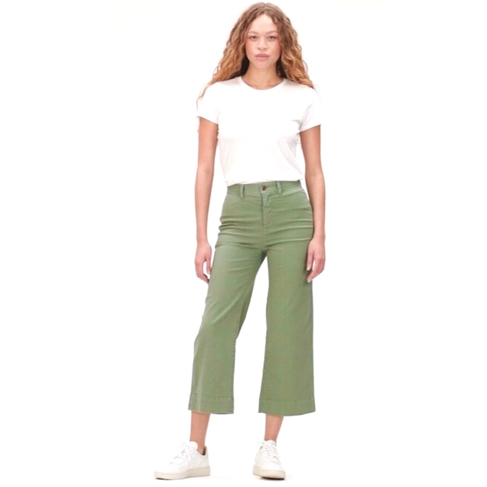 Gap High Rise Crop Khaki-NWT - Picture 3 of 12